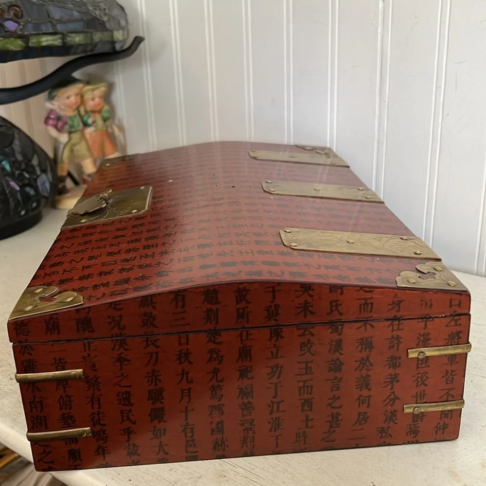 Vintage Chinese ornate jewelry box decorative brass fittings